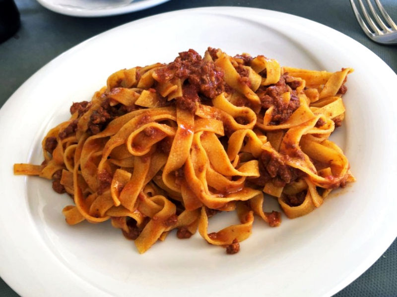 Cuisine & Menu