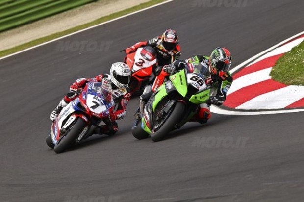 La Superbike ritorna a Imola